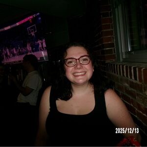 Meet your Posher, Emma